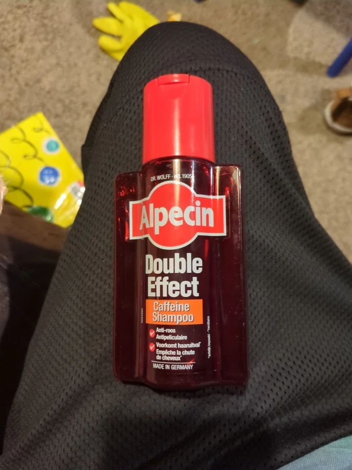 Alpecin Double Effect Caffeine Anti-Dandruff Shampoo 200ml Hair Strengthening - Image 1 of 1