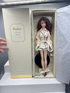 2004 Mattel BFMC Suite Retreat Barbie Silkstone #G8078 - Picture 1 of 16