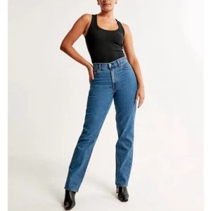 NWT Abercrombie & Fitch Blue Ultra High Rise 90’s Straight Jeans 34 Long - Picture 1 of 9