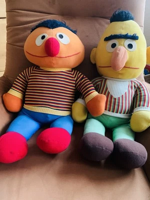 Ernie und Bert Knickerbocker Sesame Street, 70er/80er Jahre, 60 und 66 cm Groß - Bild 1 von 4