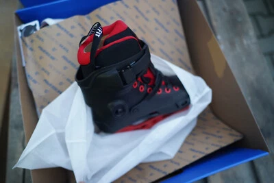 Powerslide Inline Skate Next Black Red 80, für Urban und Fitness, Unisex - Bild 1 von 4