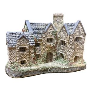 1985 David Winter Cottages Blackfriars Grange Hand Made Hand Painted Cottage VTG - Picture 1 of 5
