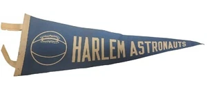 Banderín de baloncesto vintage de 23 pulgadas de los astronautas de Harlem de Nueva York de los años 60 - Imagen 1 de 4