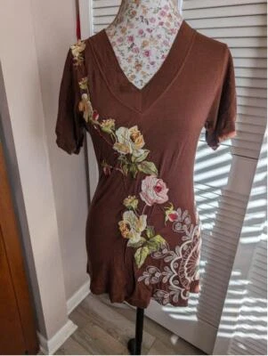 Camiseta Johnny Was bordada Foto 1 de 4