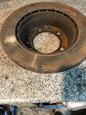 Disco de freno trasero Porsche 924S Turbo 944 (1981-1988) Foto 1 de 4