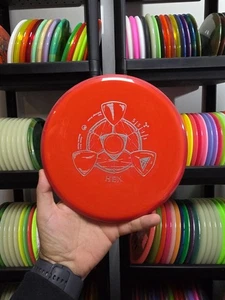 Axiom MVP Discs Neutron Hex 174g #2 Disc Golf Midrange - Picture 1 of 7