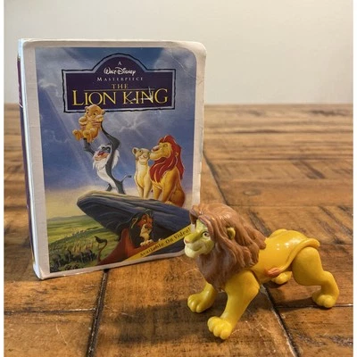 De colección 1996 Disney El Rey León McDonalds Happy Meal Simba Juguete Caja VHS Foto 1 de 4