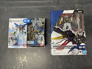 Bandai Gundam Universe GU-02 XXXG-01W WING GUNDAM & Mobile Suit G Frame 38A/38F - Picture 1 of 6