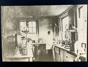 Antico piatto negativo in vetro 1900 "Il chimico è il laboratorio" Connecticut - Foto 1 di 1