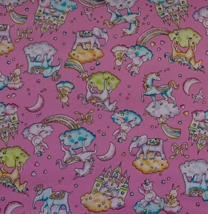 Fairytale Pink 100% Cotton Poplin floral Dress bunting quilting Craft Fabric - Picture 1 of 1
