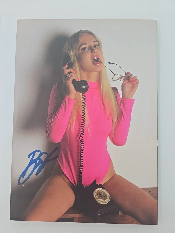 EMILY ROSS XL Autogrammkarte Autograph Signiert Signed Orginal Erotik Model - Bild 1 von 1