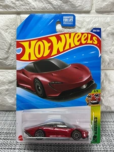 Hot Wheels HW Exotics 5/5 McLaren Speedtail 209/250 Rosso - Foto 1 di 4