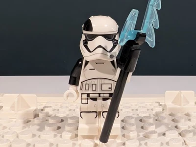 LEGO Star Wars First Order Stormtrooper Executioner Minifigure SW0886 - Image 1 of 4