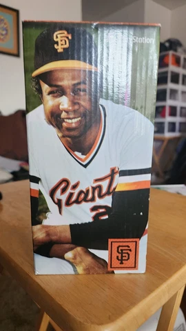 San Francisco Giants SGA Frank Robinson Bobblehead AT&T Park SGA 2017 9/13/17 Cover
