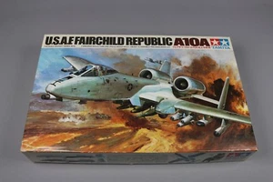 ZF490 TAMIYA 1/48 maquette avion 61023 U.S.A.E. Fairchild Republic A10A - Picture 1 of 12