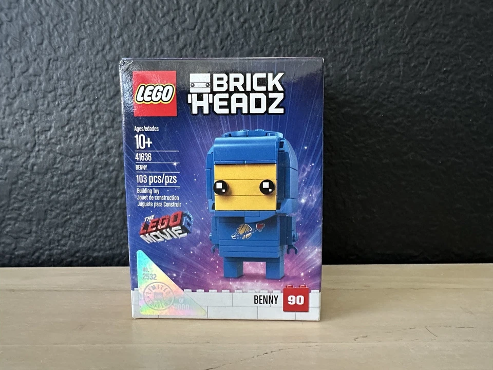 Brand New & Sealed LEGO BrickHeadz Benny (41636) Exclusive 2532/5000 - Image 1 of 4