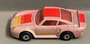 1986 Matchbox Porsche 959 Vintage Variation Purple Pink P959 ￼ Yellow