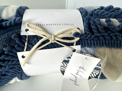 全新 Lorne The Beach People 毛巾 圆形 蓝色 棉 — 第 1/4 张图片