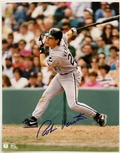 Robin Ventura Signed Autographed Glossy 8x10 Photo Chicago White Sox - Picture 1 of 1