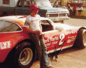 AUTOGRAPHED 1977 Mark Martin #2 Mark Martin Racing Team (Vintage) Rare Signed 8x - Picture 1 of 1