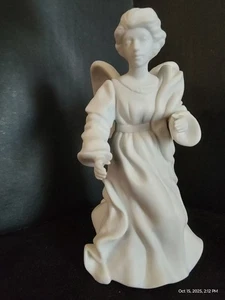 Avon der stehende Engel Figur - Krippe Sammlerstücke aus weißem Porzellan - Bild 1 von 10