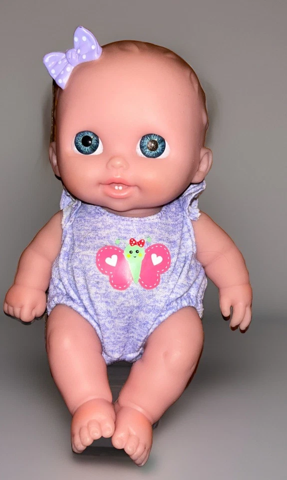 Berenguer Lil' Cutesies 20 cm (8 po.) en vinyle avec vêtements, yeux Bleus TBE - Photo 1/1