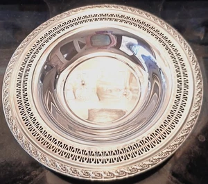 Wm Rogers & Son "Spring Flower" 2021 Silverplate Serving Tray 12 3/8" - A Beauty - Picture 1 of 8