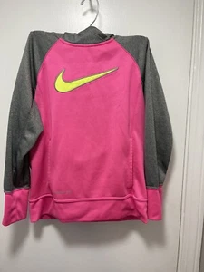 Nike Therma-Fit Girls Youth Medium Pink   Pullover Hoodie - Picture 1 of 5