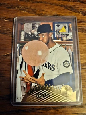 Pinnacle #128 1995 Ken Griffey Jr. Tarjeta Bubble Gum - ¡LO ÚLTIMO! Foto 1 de 4