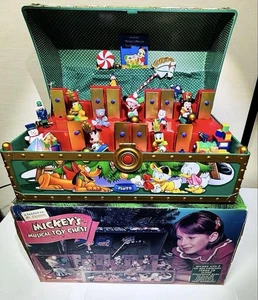 Disney Mickey Musical Toy Chest Music Box with Box - Picture 1 of 20