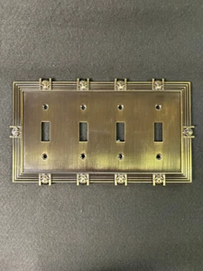 Pineapple Quad Switch Brushed Bronze Satin - Picture 1 of 1