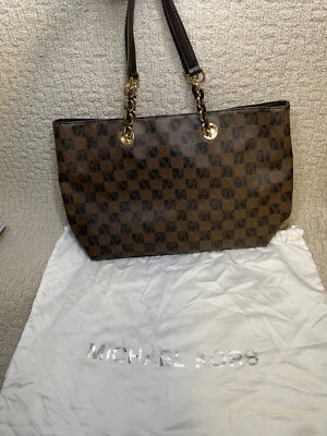 Bolso de Mano Michael Kors Negro Marrón Cynthia Grande de Cuero + Bolsa para el Polvo Foto 1 de 4