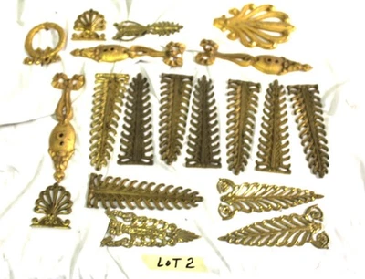 Apliques de muebles de estilo antiguo, pedestales, latón y bronce lote varios # Foto 1 de 4