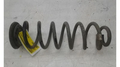 Rear Spring Chevrolet Metro Hatchback 3Q0511115M P13689377 - Image 1 of 2