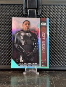 2023 Topps Finest Star Wars #FN-98 Moff Gideon - Aqua Refractor /199 - Picture 1 of 3