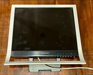 Sony SDM-HS75P Monitor 17" TFT LCD Color Computer Display W Power Cord 1280x1024 - Picture 1 of 12
