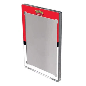 ULTRA PRO Pokemon - Pokeball Printed Magnetic Card Holder - Picture 1 of 2