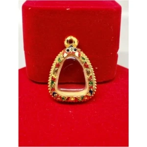 Thai Amulet Empty Case Frame Micron Gold Gem Phra Pidtra Pendant Quality 2x2.5cm - Picture 1 of 6