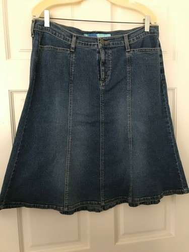 Super Cute Jean Skirt, w/pockets worn twice, 15/16 dELiA*s Summer /Fall ...