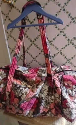 VERA BRADLEY LG LINDA BOLSA DE VIAGEM ROSA VERMELHA BRANCA OUSADA FLORAIS BOA FORMA! - Imagem 1 de 4