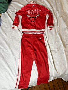 Zipway Chicago Bulls Warm Up Track Suit Youth Size 4T Red - Picture 1 of 12
