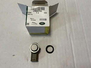 2013-2019 RANGE ROVER FRONT OR REAR PARKING SENSOR PR#LR093753 - Picture 1 of 6