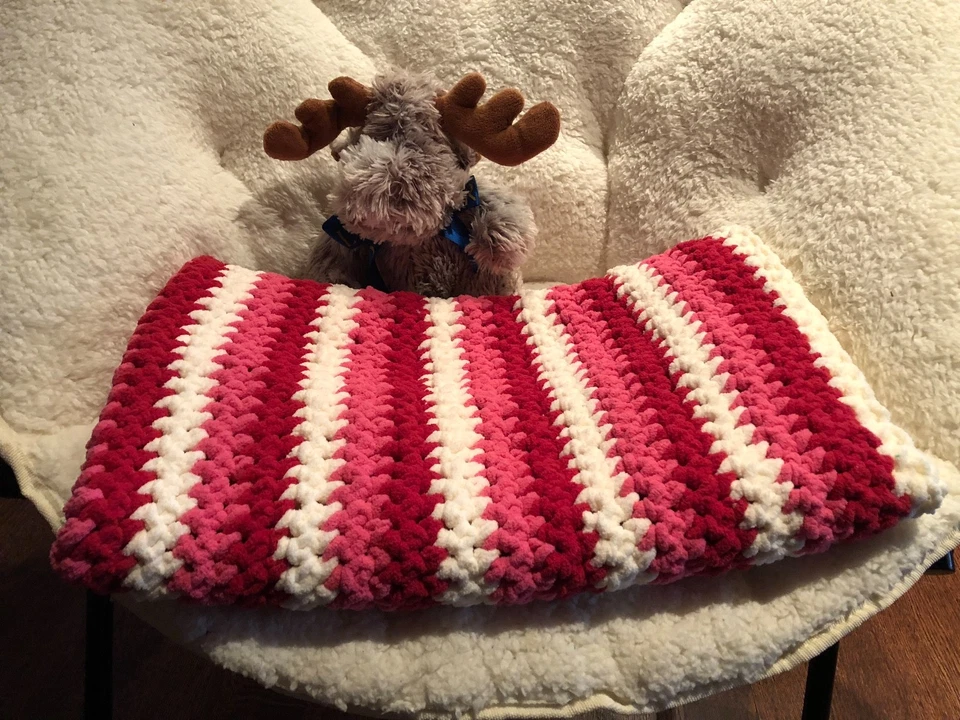 Cobertor de crochê feito à mão para bebês - Imagem 1 de 1