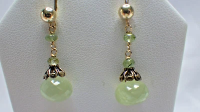 EUC Genuine Prasiolite & Goldtone 1" Dangle Pierced Earrings - Изображение 1 из 4