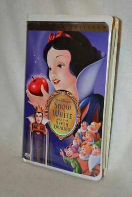 Walt Disney's Platinum Collection Snow White and The Seven Dwarfs VHS - Image 1 of 3