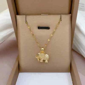 Gold Plated Gorgeous 3D Rhinestone Elephant Pendant/Necklace Very Popular Too! - Picture 1 of 7