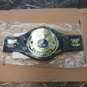 Cinturón de lucha libre WWF 1997 Titan Sports Foam Bel Federación Mundial de lucha libre - Imagen 1 de 6