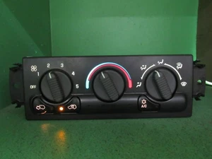 09361355 99-02 SIERRA SILVERADO TAHOE AC MANUAL CLIMATE TEMP CONTROL REBUILT 745 - Picture 1 of 7