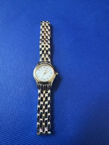 Hamilton #022110 Two-Tone Date Ladies Quartz Watch - New Battery - Picture 1 of 24