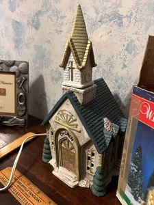 🏠 Winter Valley Cottages Lighted Porcelain Church Christmas Village House Light - Picture 1 of 13